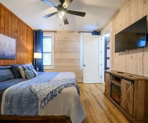 Photo 5 - Stardust Hollow Cabin for 14