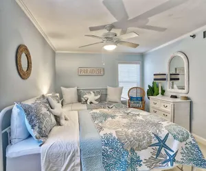 Photo 3 - Pelican Pointe 4C