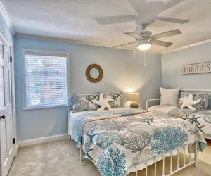Photo 2 - Pelican Pointe 4C