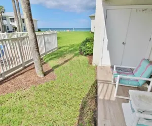 Photo 2 - Colony Beach Club 147