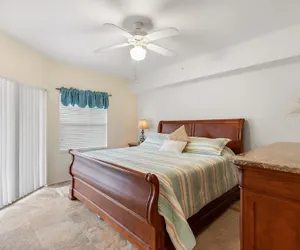 Photo 4 - Oceanwalk 1-203