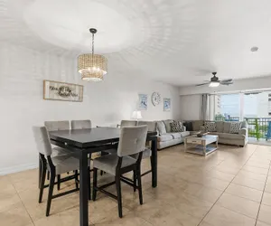 Photo 2 - Oceanwalk 13-404