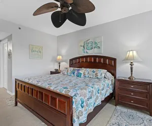 Photo 5 - Oceanwalk 15-302