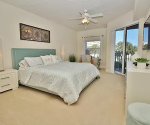 Photo 3 - Oceanwalk 20-205