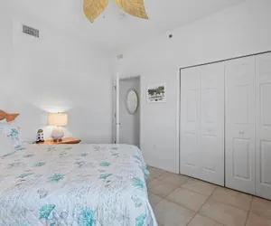 Photo 3 - Oceanwalk 3-501