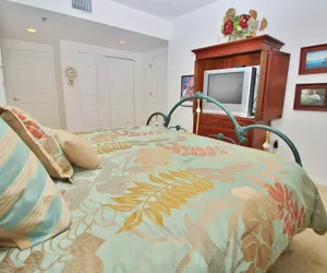Photo 5 - Oceanwalk 3-604