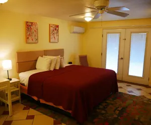 Photo 3 - Camaray Motel