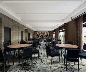 Photo 3 - Hotel Avail Rogers, Tapestry Collection By Hilton