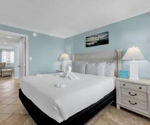 Photo 4 - Bluewater Resort 1106