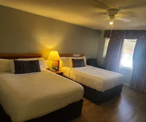 Photo 3 - Tilton Lodge Inn and Suites
