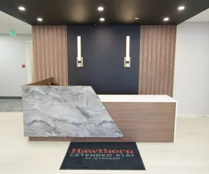 Photo 4 - Hawthorn Extended Stay By Wyndham Alpine