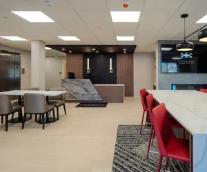 Photo 3 - Hawthorn Extended Stay By Wyndham Alpine
