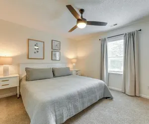 Photo 5 - Pet-Friendly Lake Norman Retreat