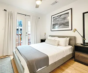 Photo 4 - Heart of Austin Hideaways