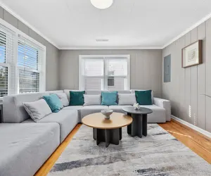 Photo 2 - Elvi s Beach House Unit A