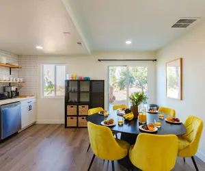 Photo 5 - Sunset Grove Two Beautiful Homes w Private Pool