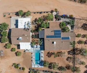 Photo 2 - Sunset Grove by Avantstay New Pool Desert Views
