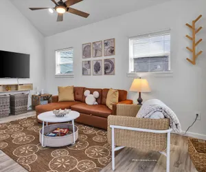 Photo 5 - Newly Remodeled Home Minutes From Cruise Terminal