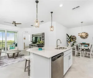 Photo 2 - 14141 Heritage Landing Blvd #931
