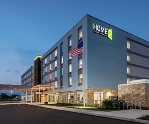 Photo 2 - Home2 Suites By Hilton Clearwater St. Petersburg Ulmerton Rd