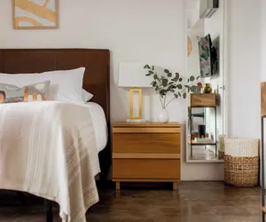 Photo 3 - 2 Rooms, Sleeps 8 Retro Hotel w/ Pool Wesley King Studio Buyout by Avantstay