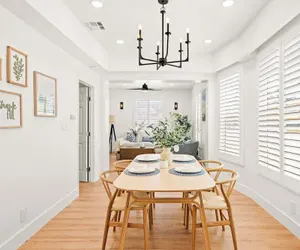 Photo 2 - Cozy Retreat Near Downtown Perfect for Families