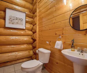 Photo 3 - Luxury Cabin w/ Panoramic Views, Fireplace & Game Room Pinnacle Chalet