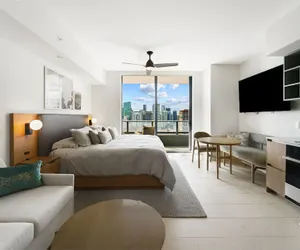 Photo 4 - Miami Luxury Studio With City View