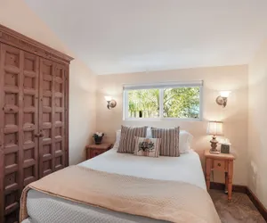 Photo 4 - Santa Barbara Luxury Beach Getaways