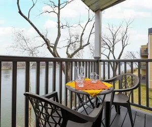 Photo 2 - Cumberland River Views, Walk to Broadway, Downtown & Stadium Rockin' Riverfront