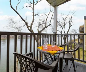 Photo 2 - Cumberland River Views Walk to Broadway Downtown Stadium Rockin Riverfront