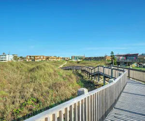 Photo 3 - Sleeps 22 3 Condos in Beachfront Complex w/ Pool, Pickleball Island Retreat