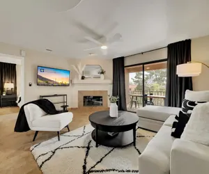 Photo 2 - Kings Way #201 Fountain Hills