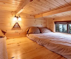 Photo 5 - Cowan Creek Lodges