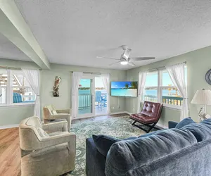 Photo 2 - The Perfect Spot Condo for 8!