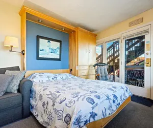Photo 4 - A Wave From It All Sleeps 4
