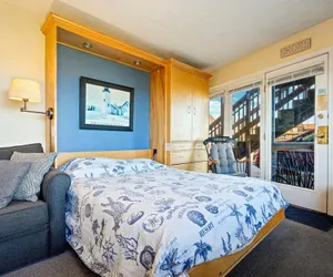 Photo 2 - A Wave From It All Sleeps 4