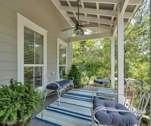 Photo 2 - Under the Oaks Cottage in Blue Mountain Beach