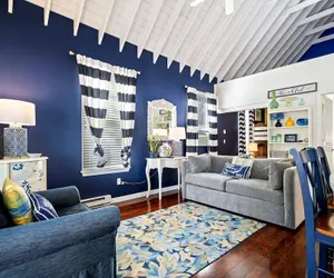 Photo 2 - Captains Cottage Sleeps 6!