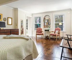 Photo 4 - Nanas Hideaway 2 BDR Charmer!