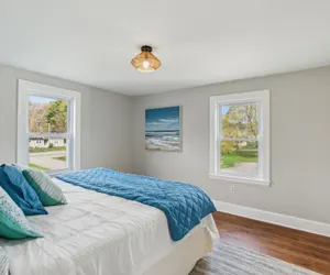 Photo 4 - The Coastal Nest Stay for 5!