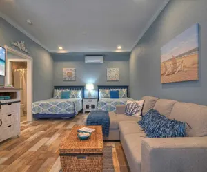Photo 4 - 2 Units Beach Boardwalk, Pool, Pickleball + Tennis Island Retreat Complex