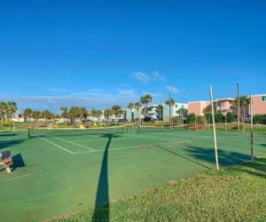 Photo 5 - 2 Units Beach Boardwalk, Pool, Pickleball + Tennis Island Retreat Complex