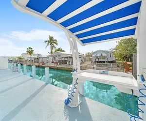 Photo 5 - Azul Paradise - Waterfront - Heated Pool - Dock