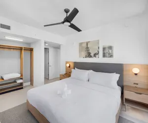 Photo 3 - Contemporary Miami Getaway with Bay View