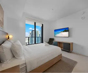Photo 2 - Contemporary Miami Getaway with Bay View