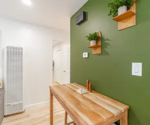 Photo 3 - Luxe Loft - UNR Pet Friendly