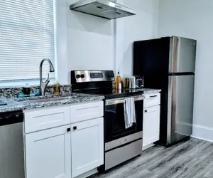 Photo 2 - Walk to Duke Campus 1 Bedroom in Trinity Park