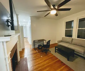 Photo 2 - Renovated 1 Bedroom in Forest Hills - A