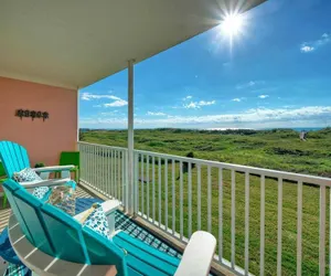 Photo 5 - 2 Condos in Beachfront Complex Pool, Pickleball+tennis Court, Beach Boardwalk